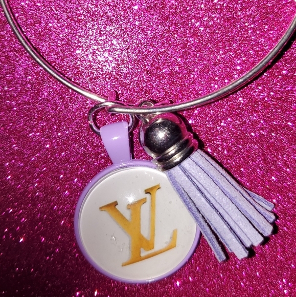 Bangles - Picture 15 of 16